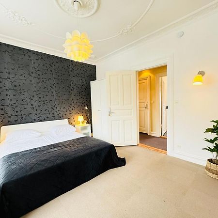 Aday - Villa Firenze - 2 Bedrooms Bright Apartment 奥尔堡 外观 照片